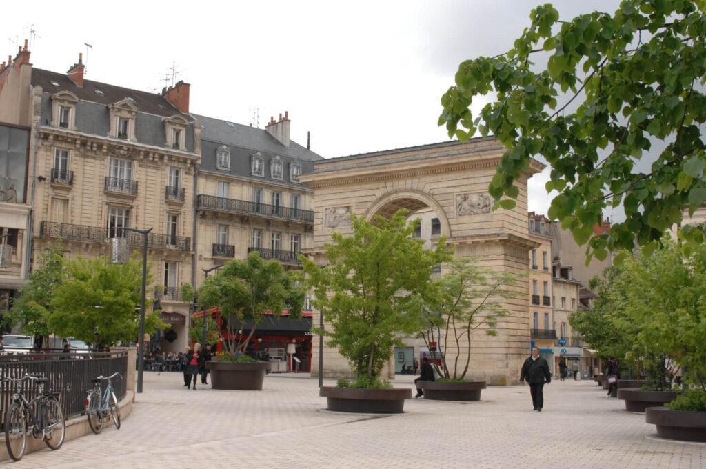 20160513_Burgundy_0174