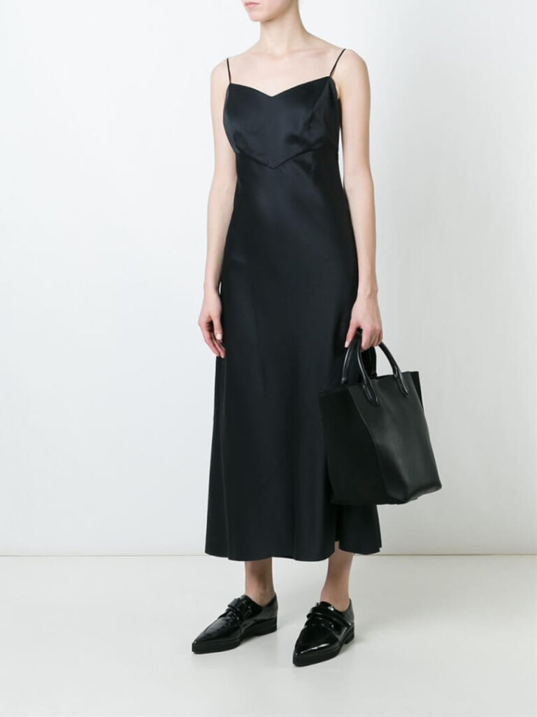 11463477_6931981_1000