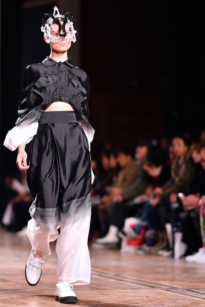 Spring 2019 Paris Fashion Week Runway - Anrealage Spring 2019 Paris Fashion Week Runway - Anrealage