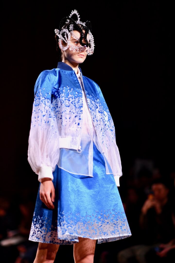 Spring 2019 Paris Fashion Week Runway - Anrealage Spring 2019 Paris Fashion Week Runway - Anrealage