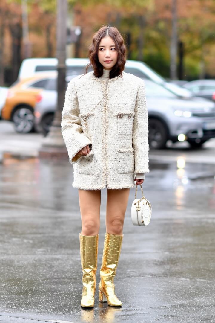 Street Style Outside Chanel - Paris Fashion Week SS20 Street Style Outside Chanel - Paris Fashion Week SS20