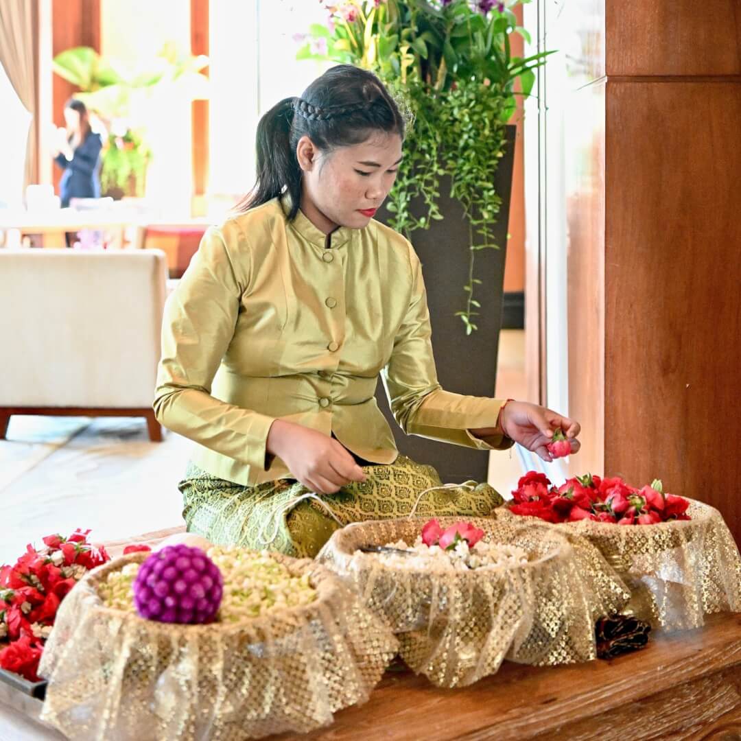 Best Ever Stopover - The Peninsula Bangkok Best Ever Stopover - The Peninsula Bangkok