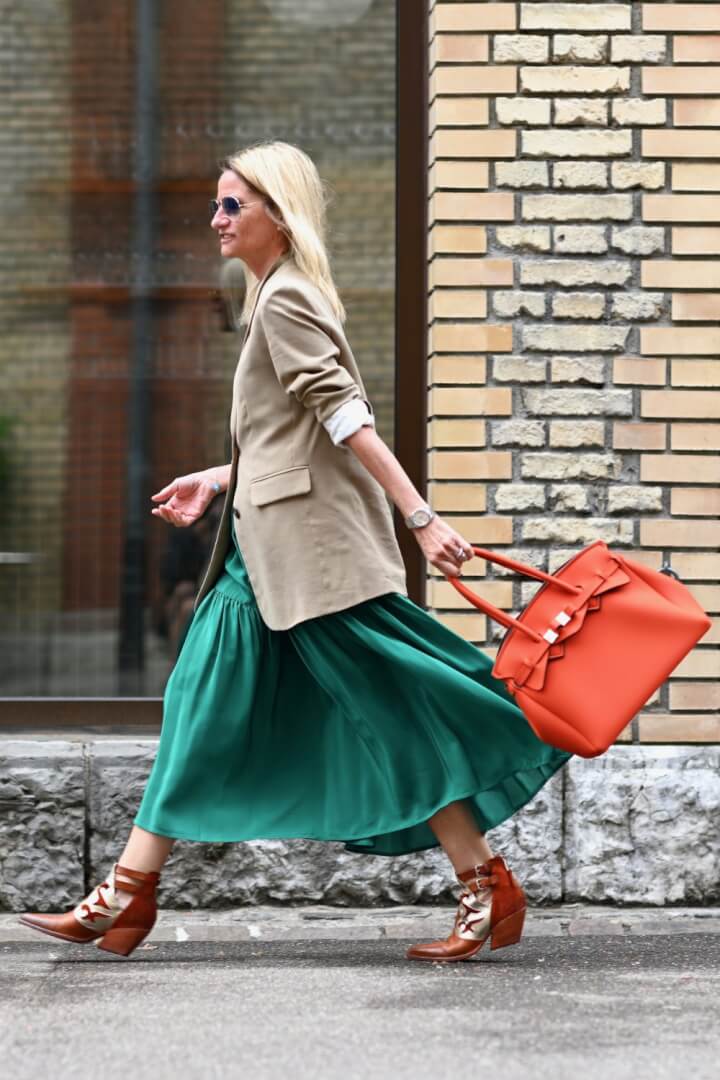 How to wear colours to make you happy How to wear colours to make you happy