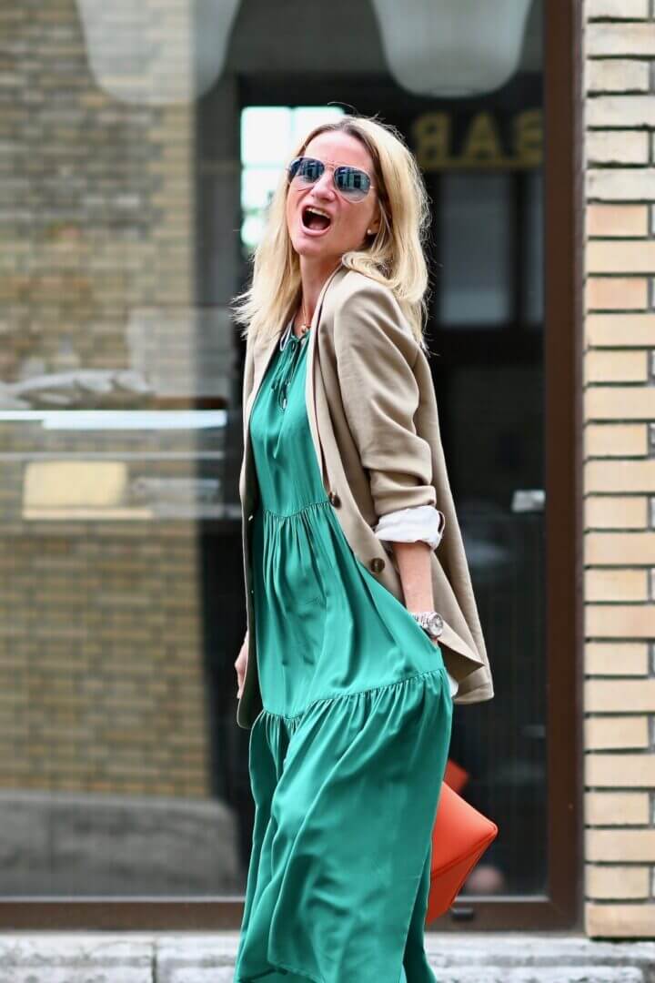 How to wear colours to make you happy How to wear colours to make you happy