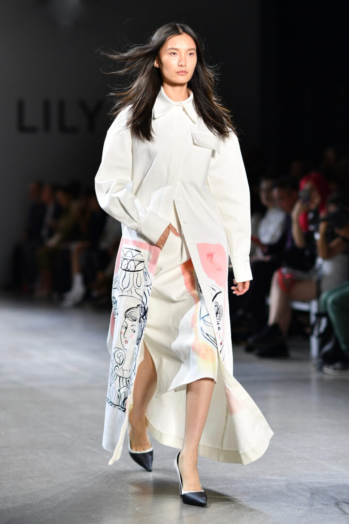 18 Ways to Style a Trench/ Duster Coat for Summer 2020