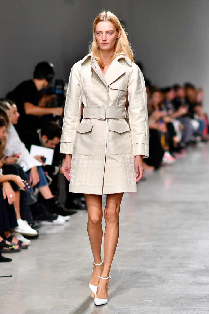 18 Ways to Style a Trench/ Duster Coat for Summer 2020