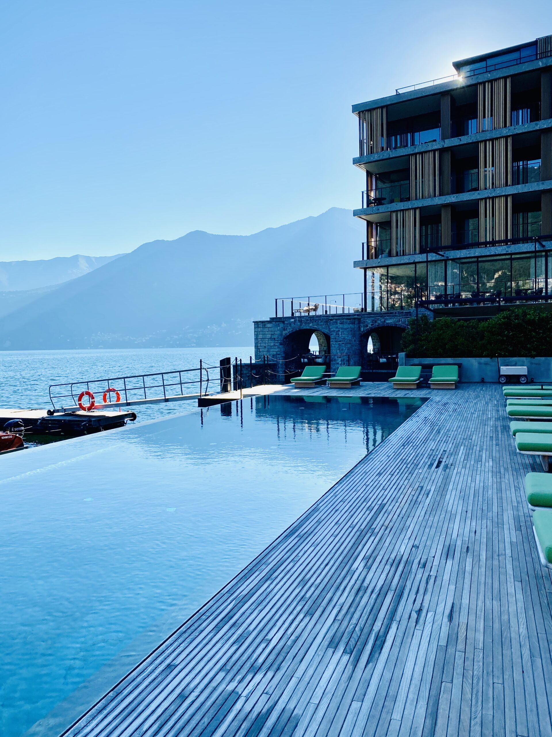 Il Sereno Hotel - The Most Perfect Piece of Modern Architecture along Lake Como Il Sereno Hotel - The Most Perfect Piece of Modern Architecture along Lake Como