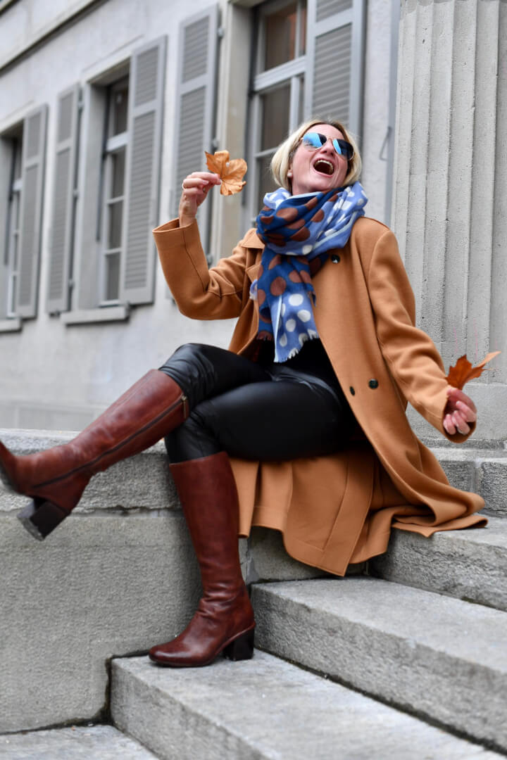 Never Underestimate the Powers of a Scarf! Never Underestimate the Powers of a Scarf!