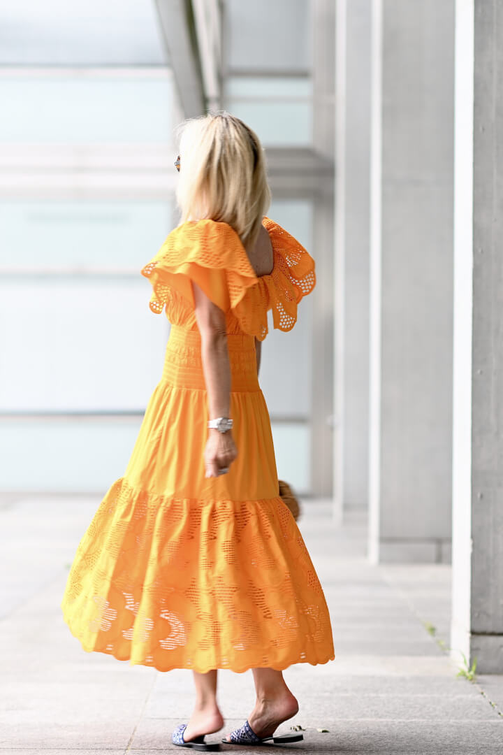 Summer Trends: Styling Mini vs Maxi Dresses Summer Trends: Styling Mini vs Maxi Dresses