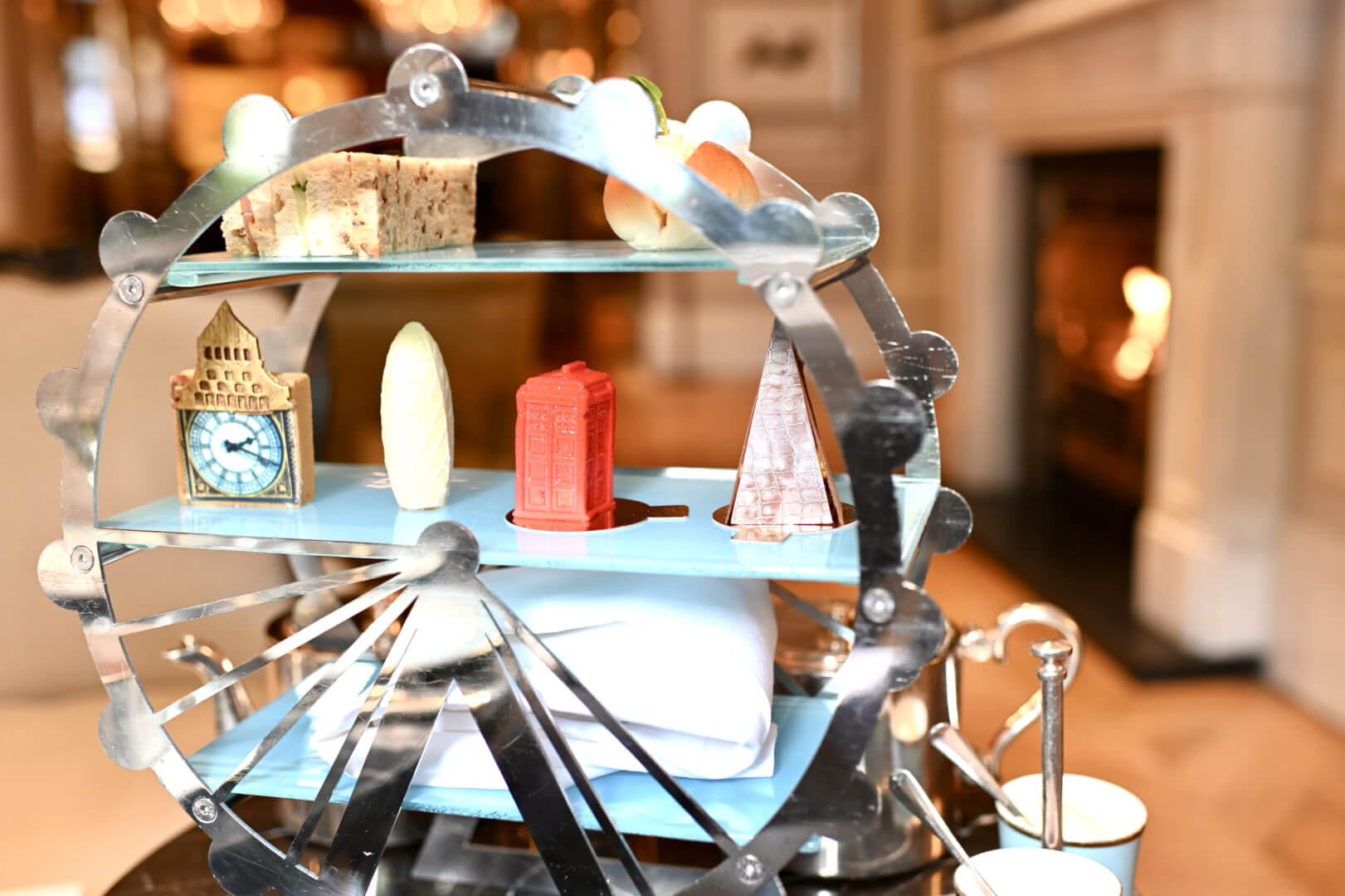 2 Hot Tips for a Weekend in London Summer/Fall 2021 2 Hot Tips for a Weekend in London Summer/Fall 2021