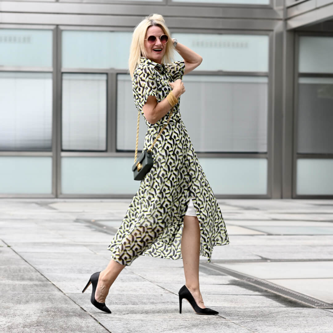 How to Create 3 Different outfits with 3 Pieces of Clothing How to Create 3 Different outfits with 3 Pieces of Clothing