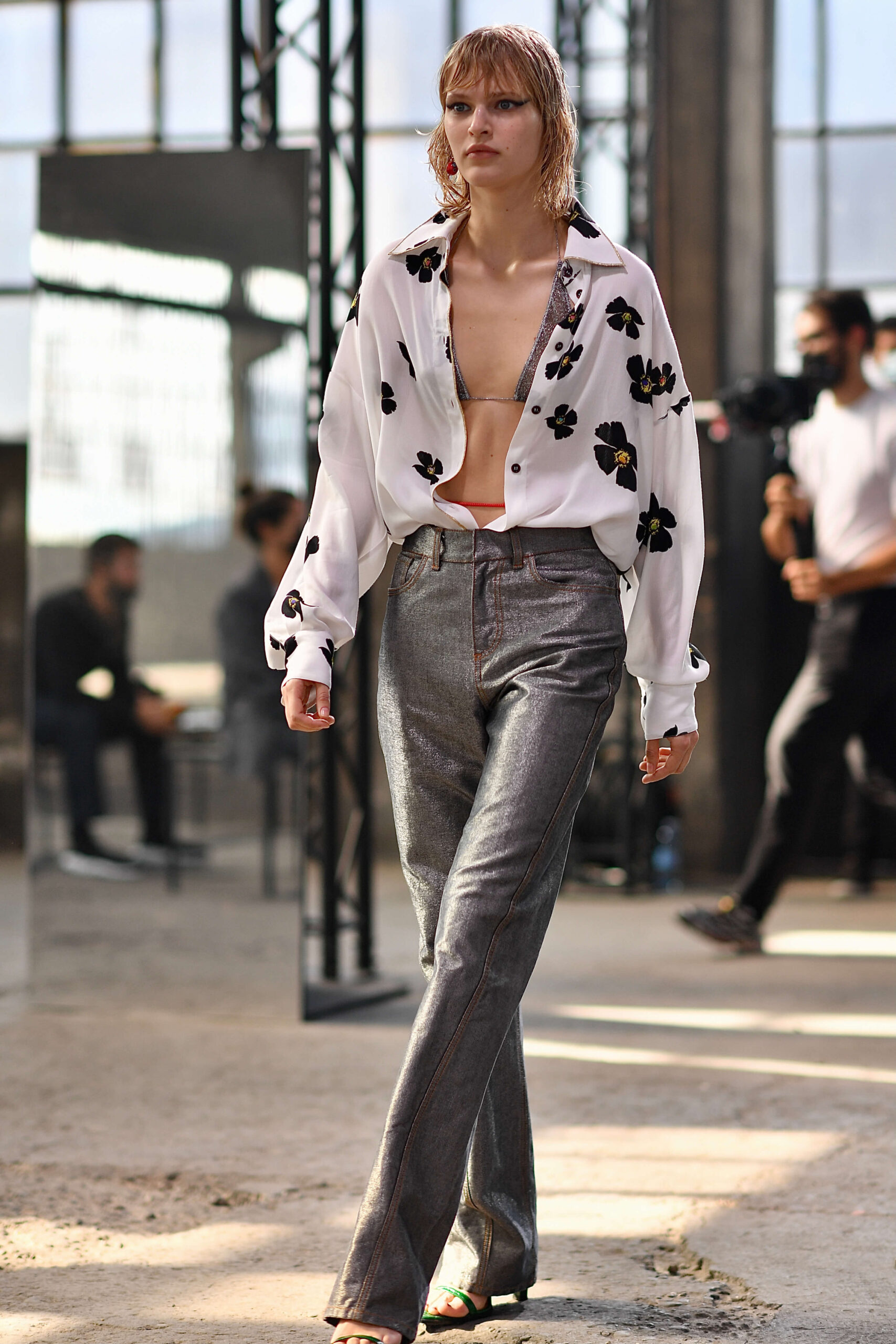 Fashion Week SS22 - Has Chanel Gone to Bed With Missoni? Fashion Week SS22 - Has Chanel Gone to Bed With Missoni?