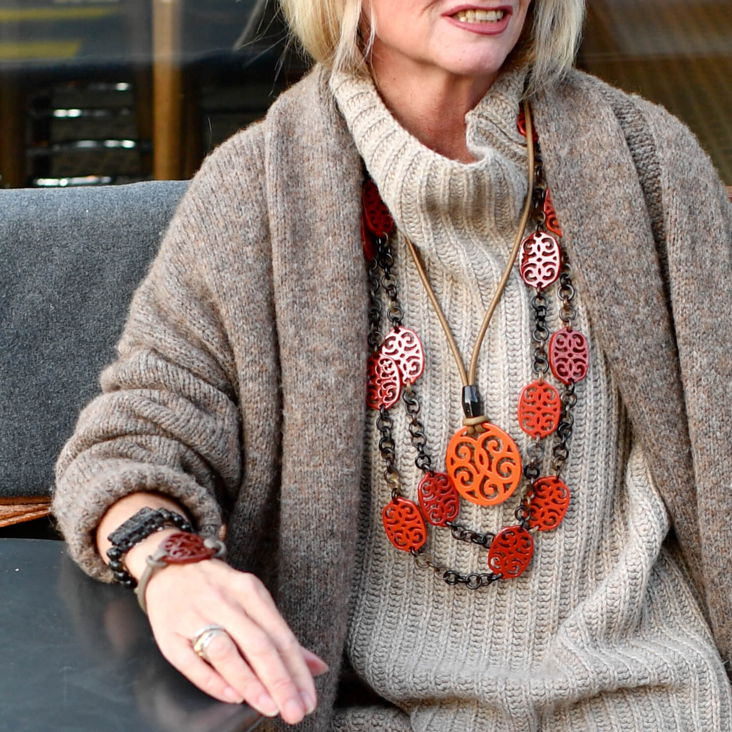 Turn a Plain Outfit to Wow in Seconds!