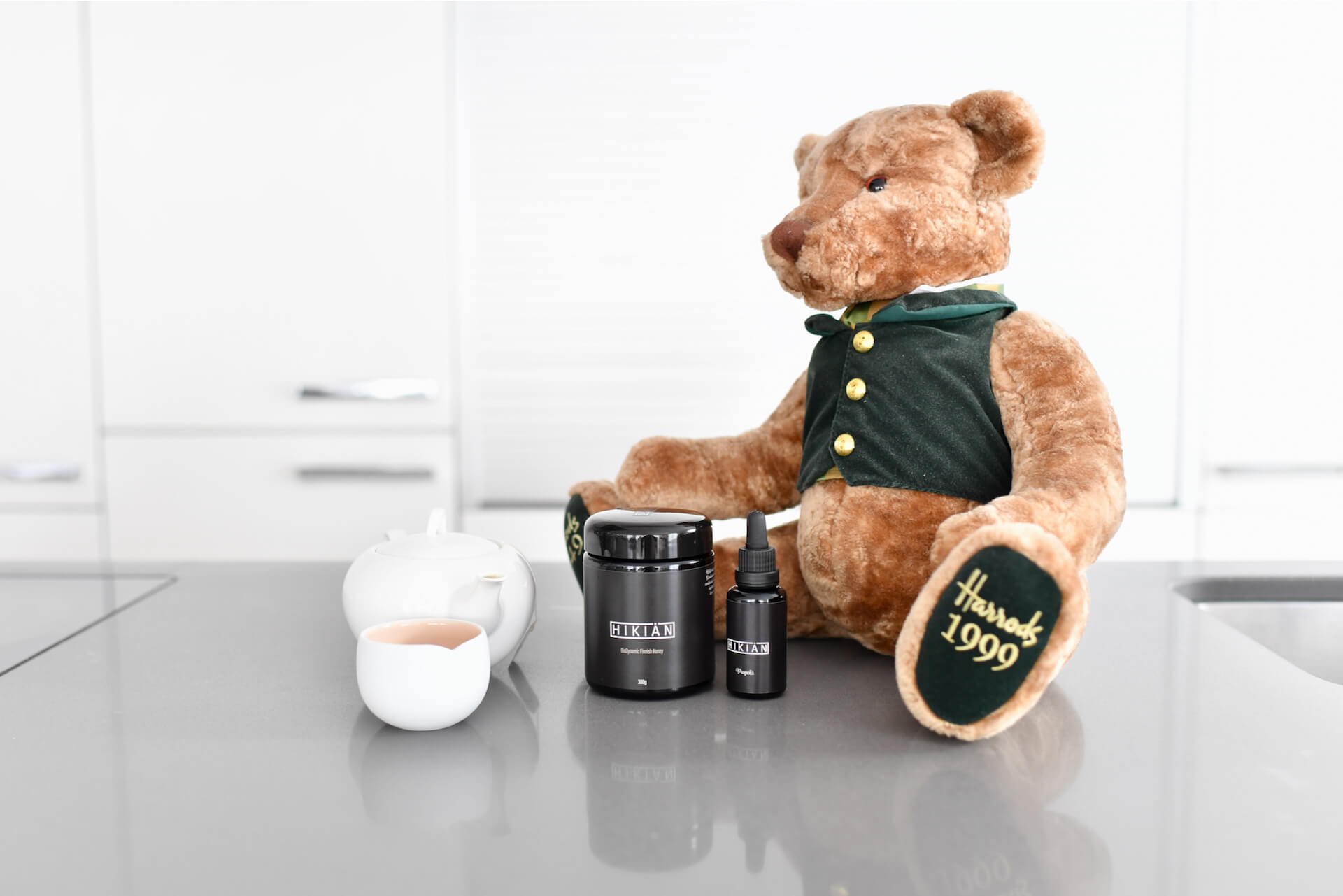 8 Fun Facts About Hikiän Premium Raw Honey