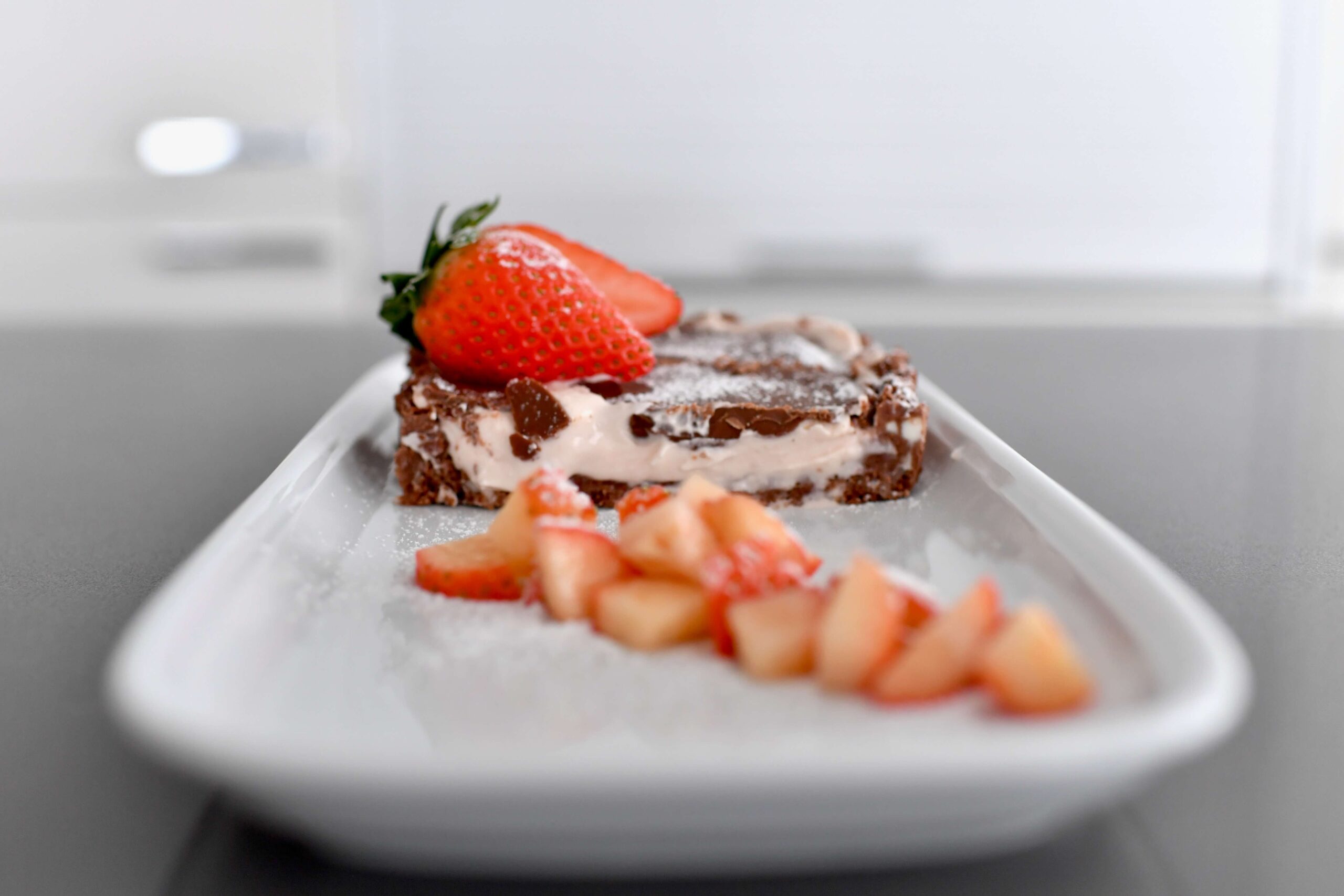 Strawberry & Chocolate No-Bake Tart Strawberry & Chocolate No-Bake Tart