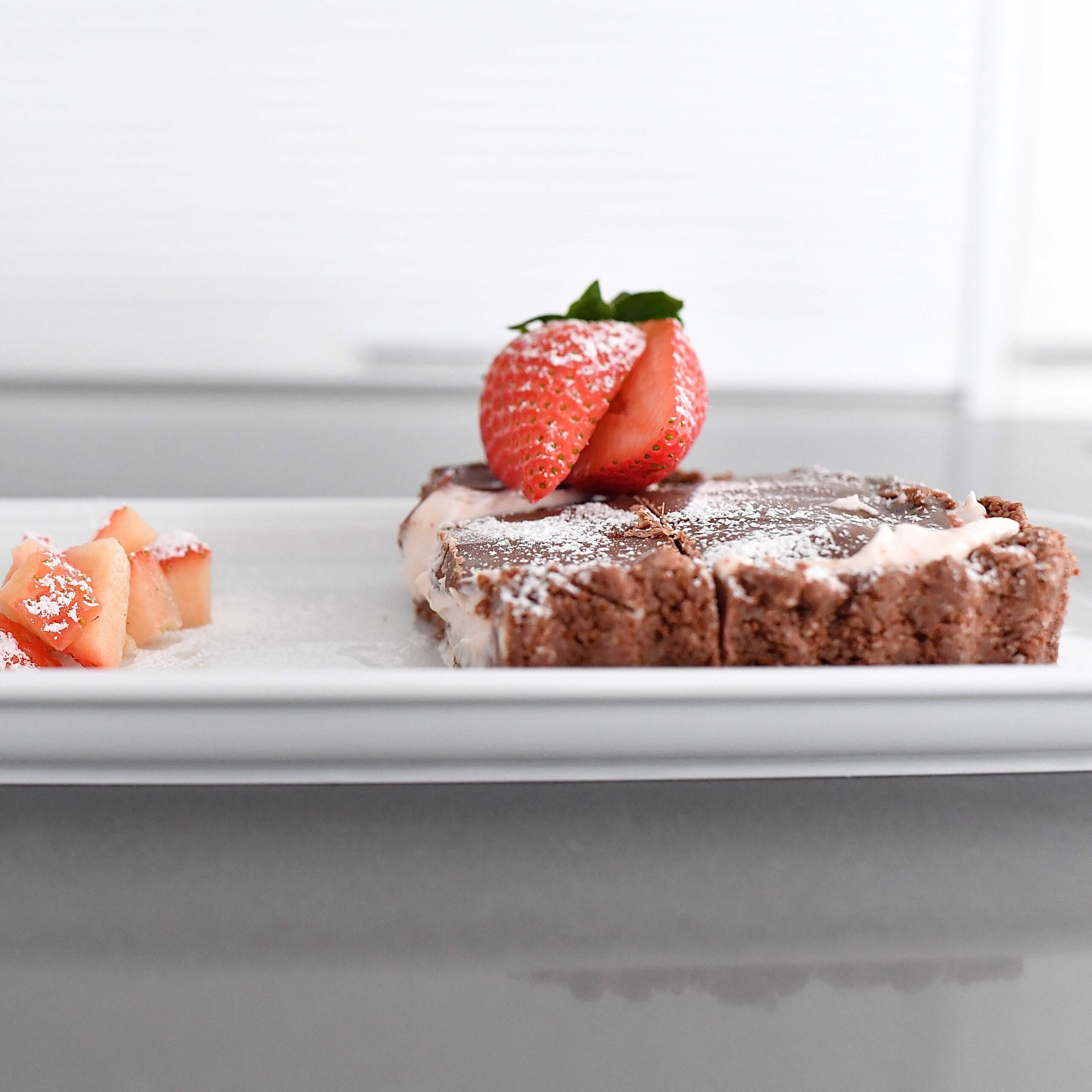 Strawberry & Chocolate No-Bake Tart Strawberry & Chocolate No-Bake Tart