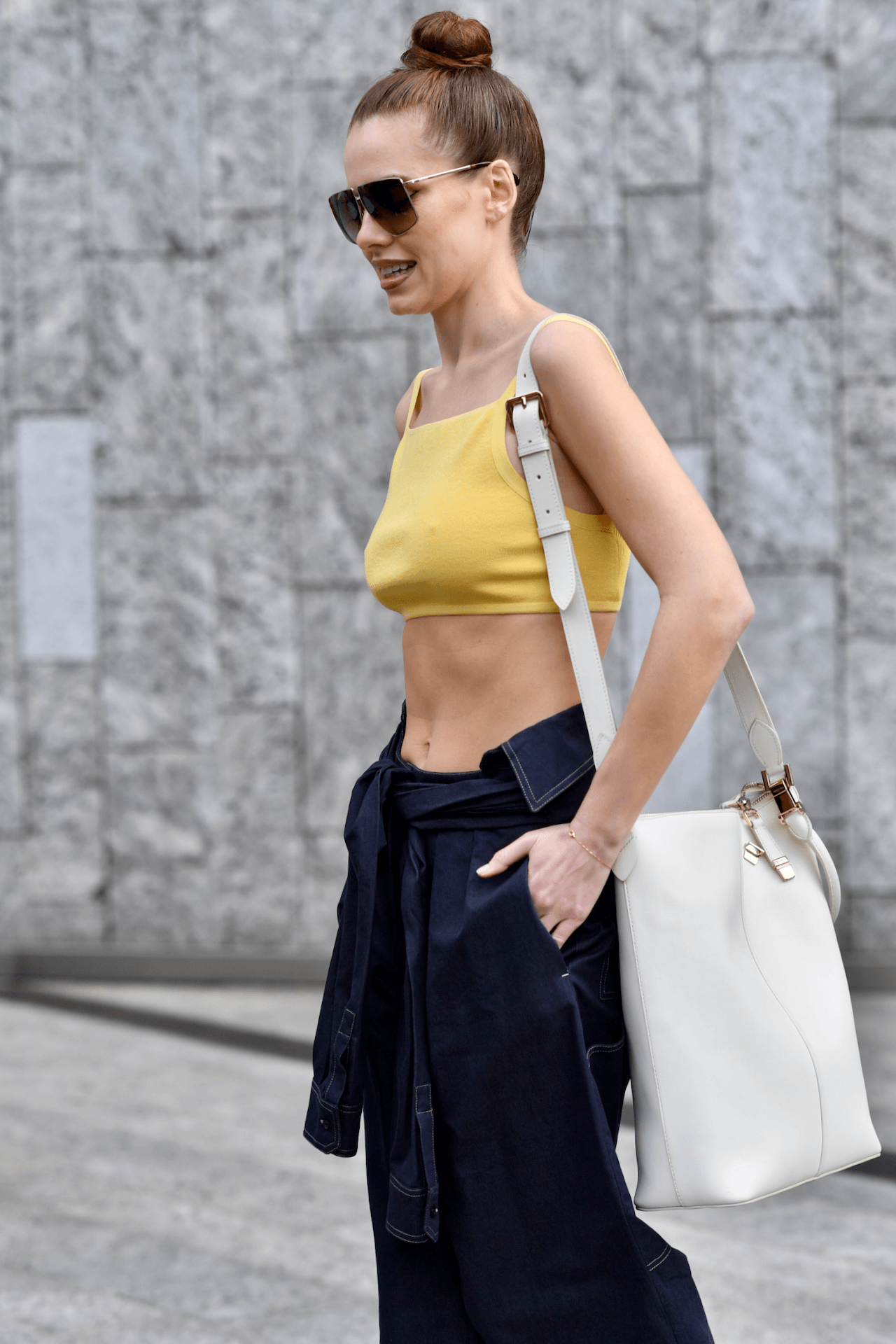 10 High Summer Outfits Spotted in Milan in 2022 - Milan Street Style