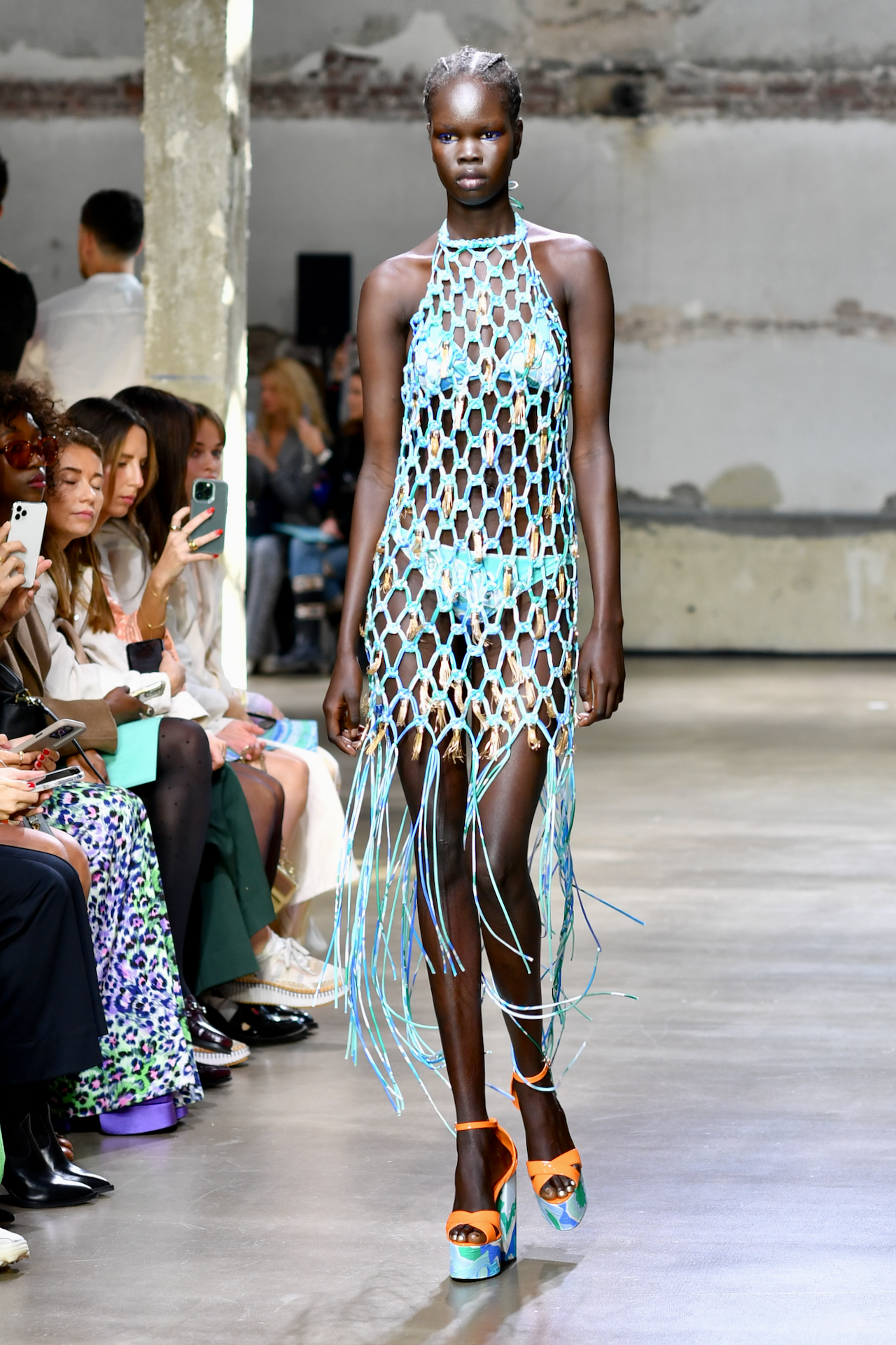 Leonard Paris Spring/Summer 2023 Runway Takes Us to the Tropics