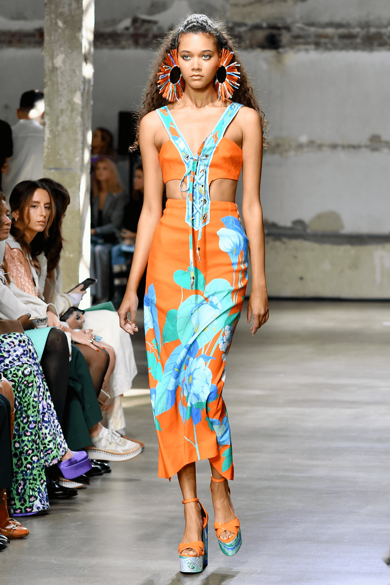Leonard Paris Spring/Summer 2023 Runway Takes Us to the Tropics