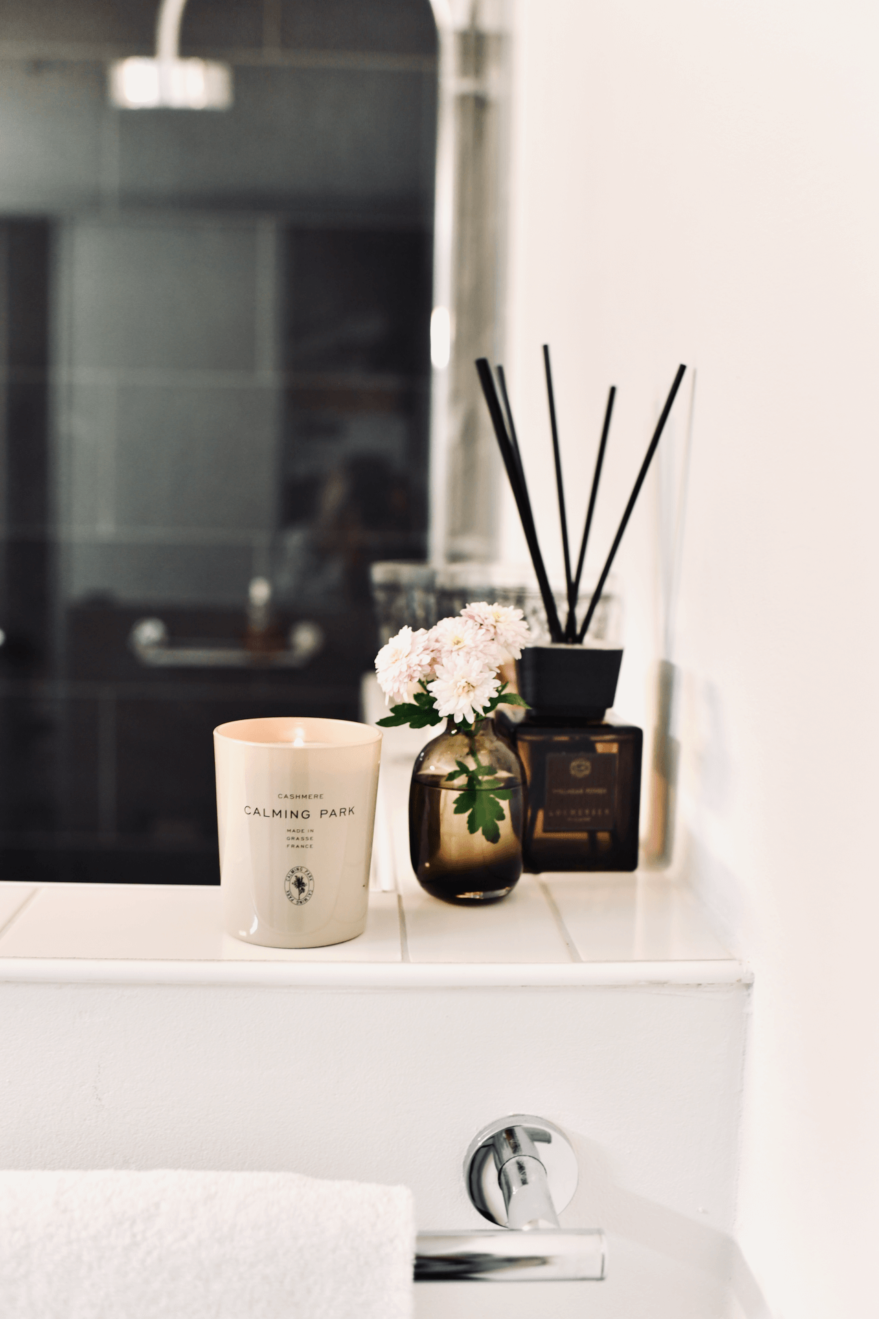 Top 5 Health Benefits of Burning Candles at Home & Which are Best