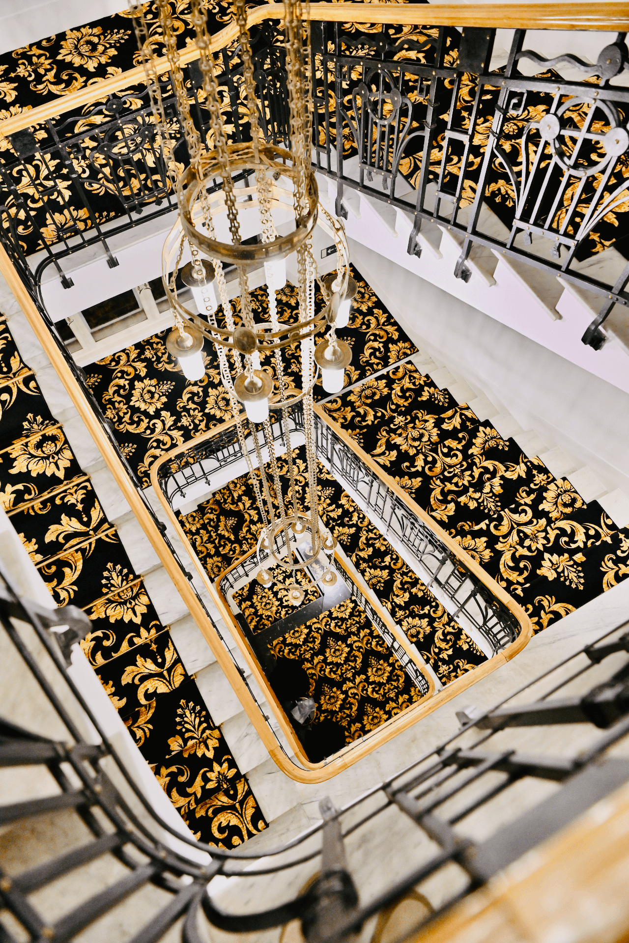 10 Best Photo Impressions of Cresta Palace Hotel