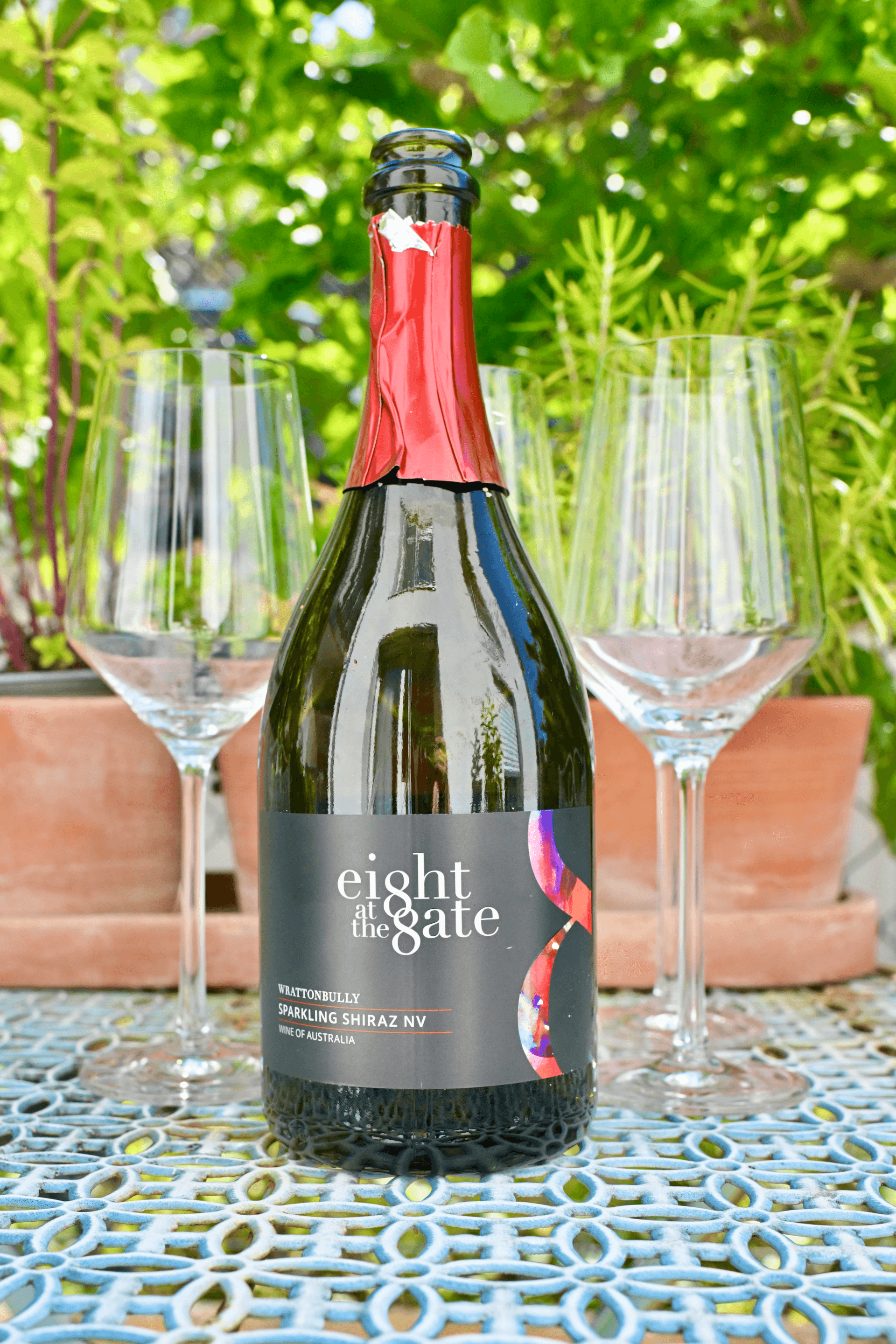 The New Apero Riche - Australian Sparkling Red & Mini Vegan Burgers