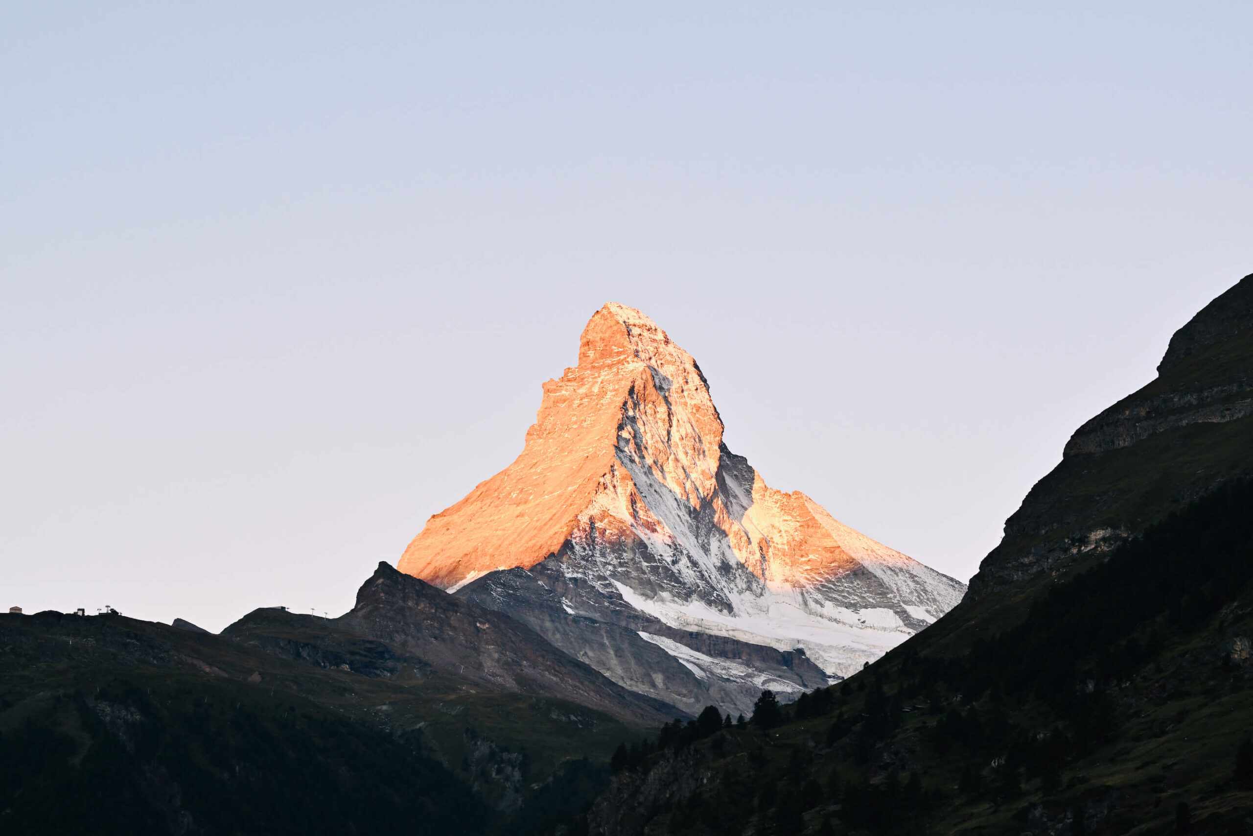 Adventure, Great Food & Luxury Along This Swiss Route du Bonheur!