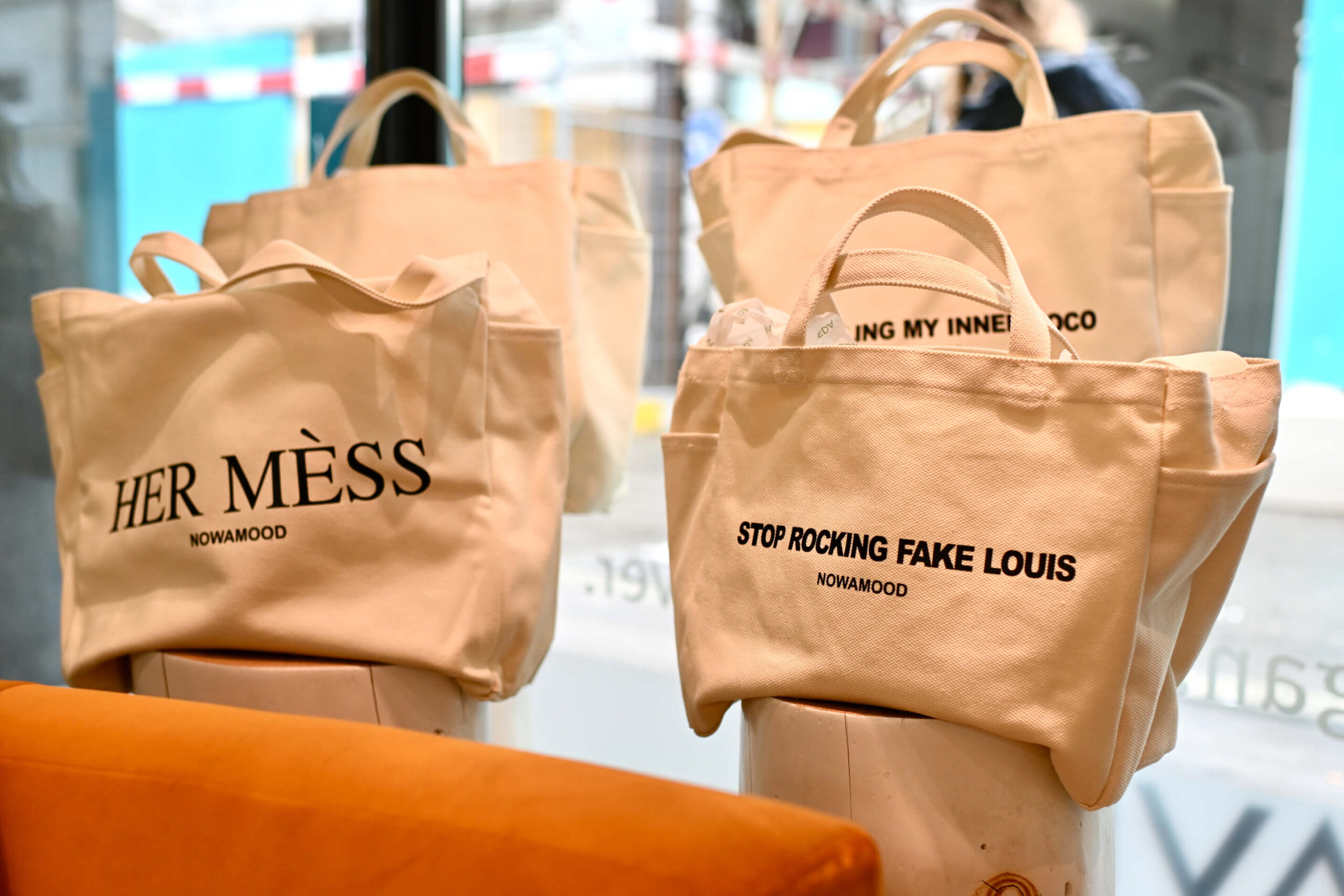 Visit Szena les Coiffeurs for Stronger Hair in 10 Seconds