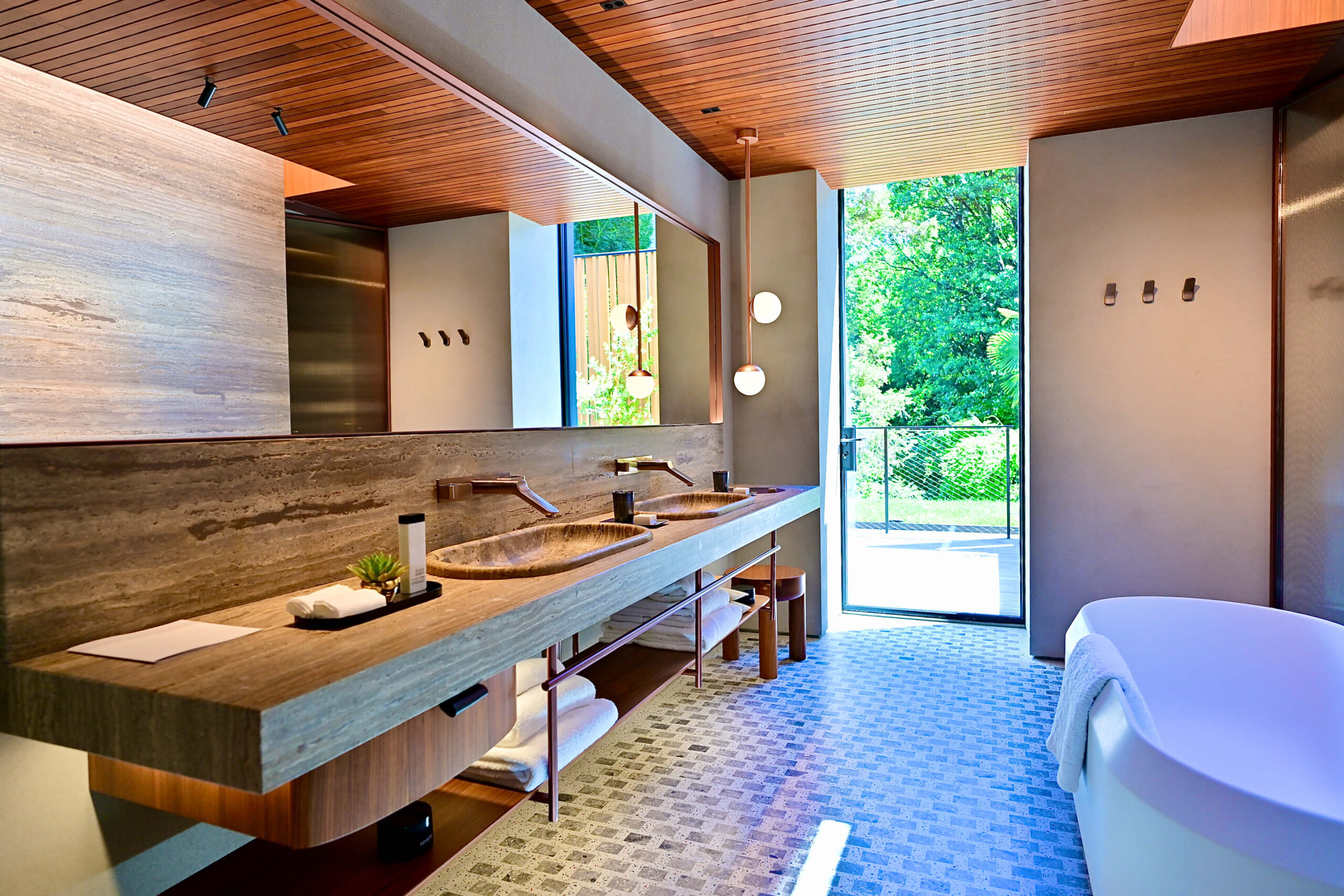 New at Il Sereno, Lake Como – Europe’s First-Ever Shoppable Penthouse Suite & More