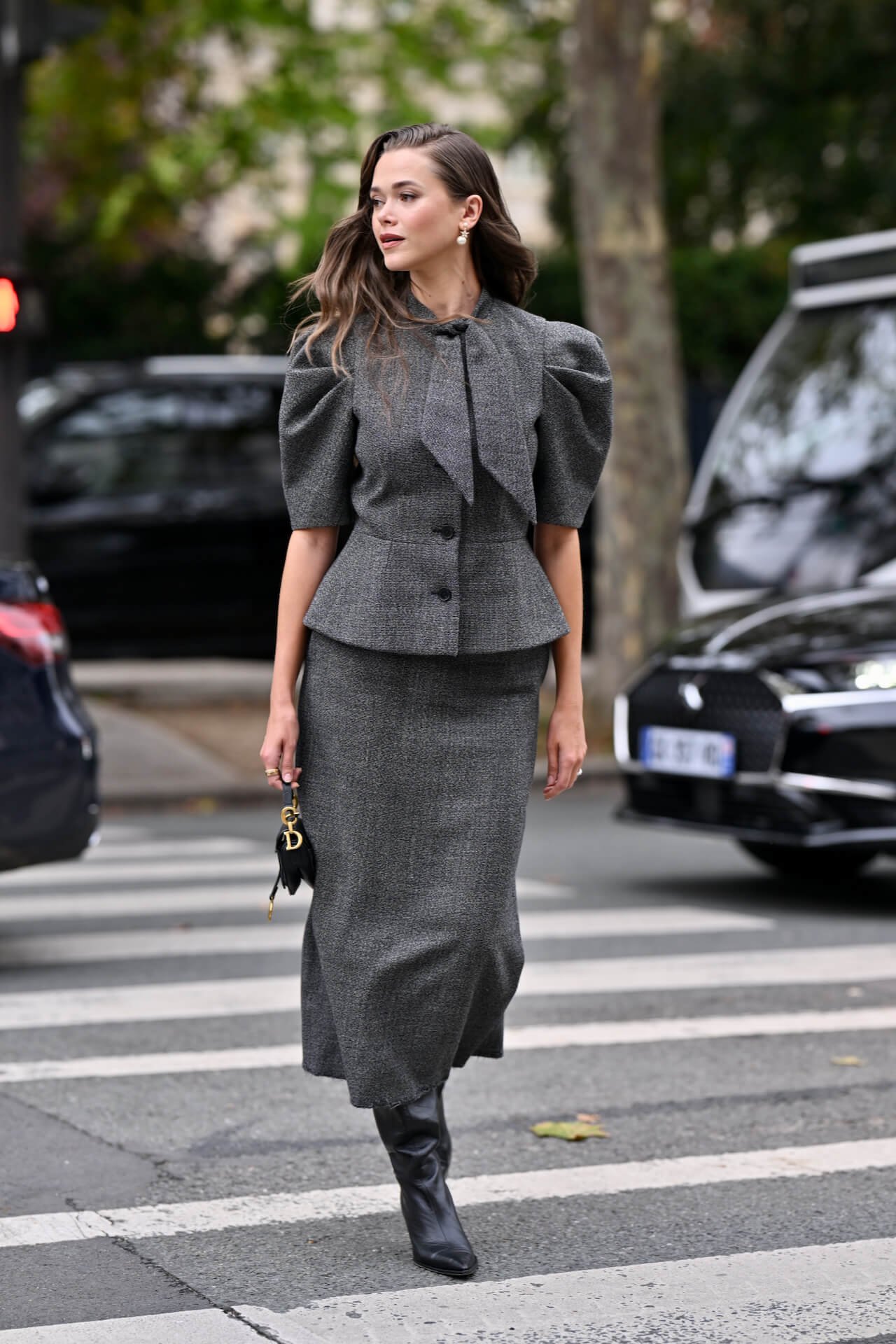 Paris Fashion Week Street Style SS 2025 – Dior Moments