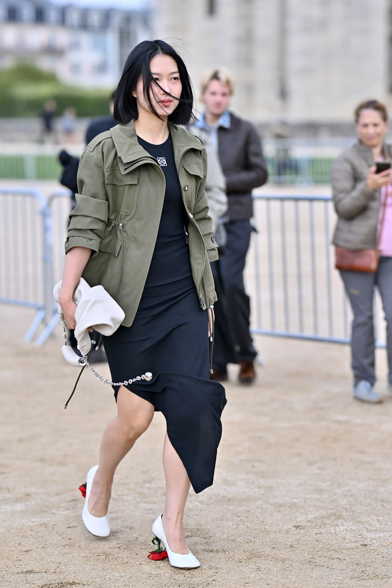 Paris Fashion Week SS 2025 – 35 Street Style Highlights Day 4