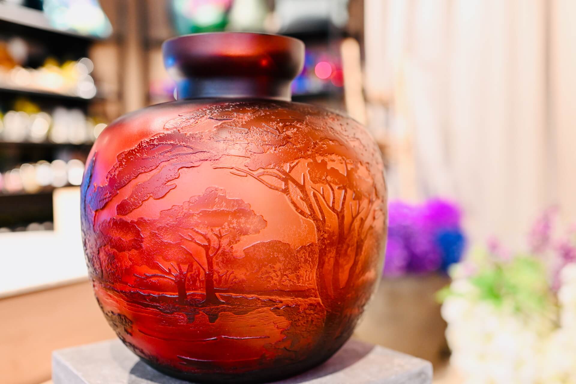 How to Decorate Your Home with Vases