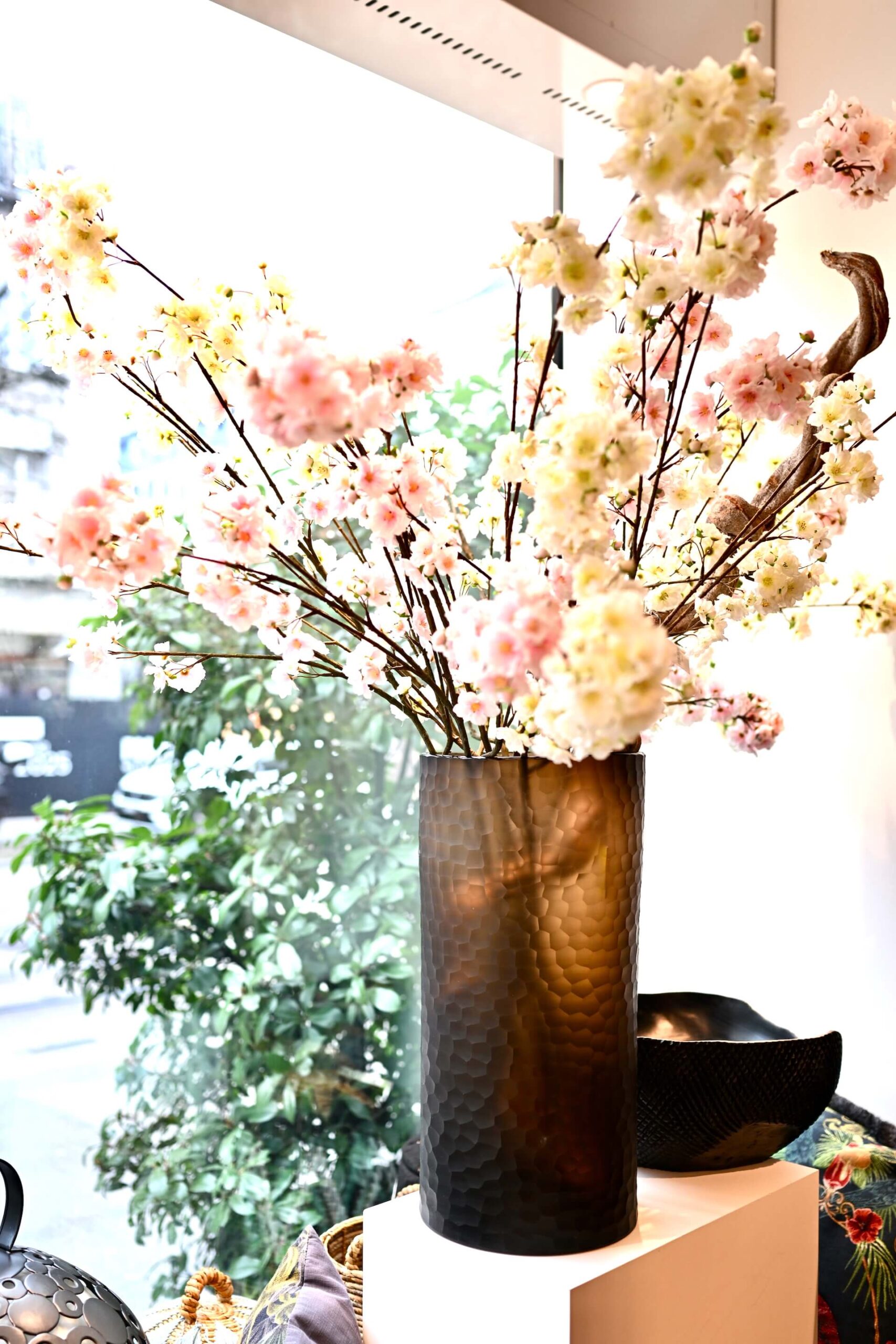 How to Decorate Your Home with Vases