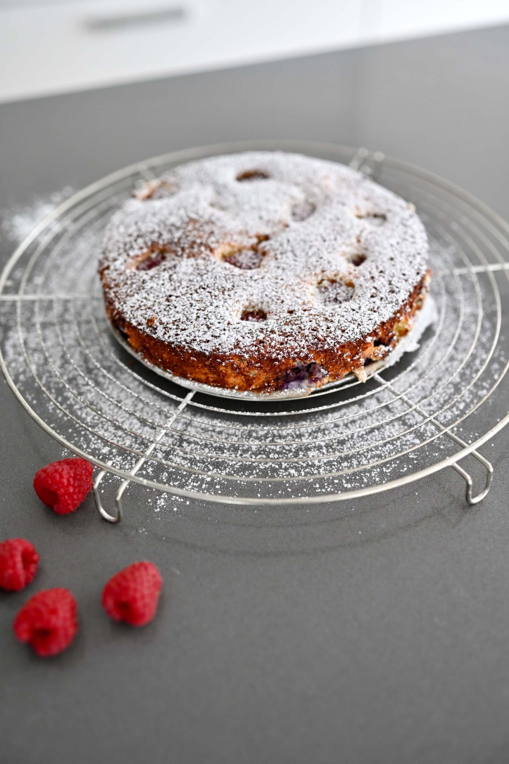 Low-Carb Raspberry Lemon Ricotta Cake