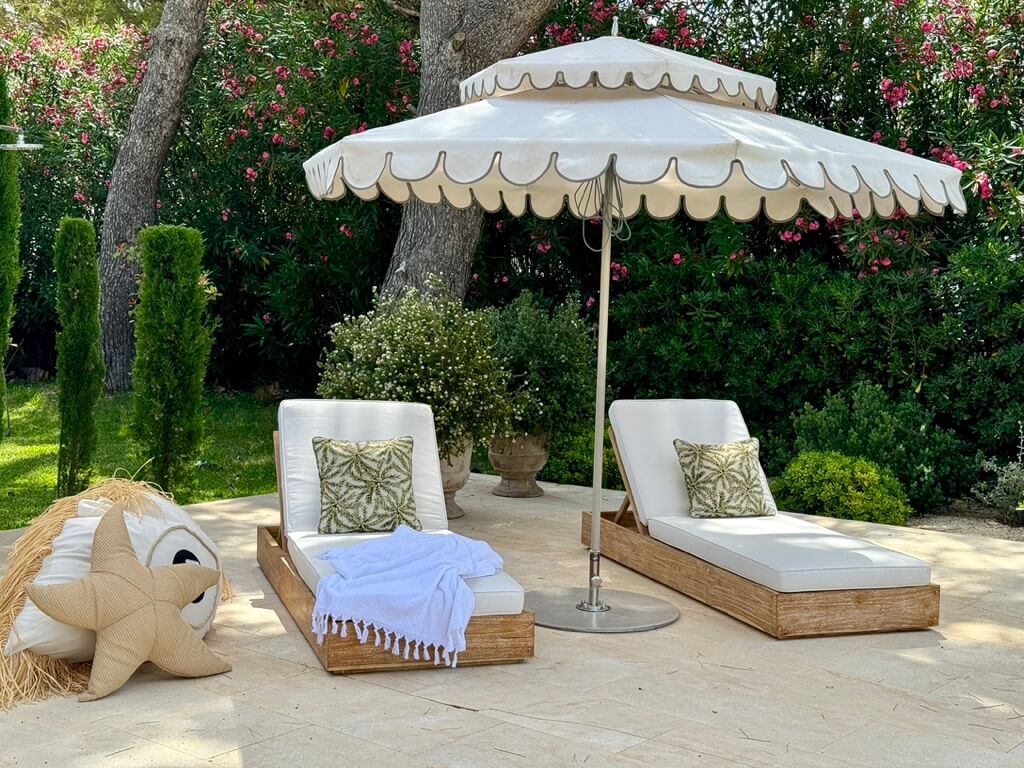 5 Top Exterior Home Trends for 2025 - According to the Experts